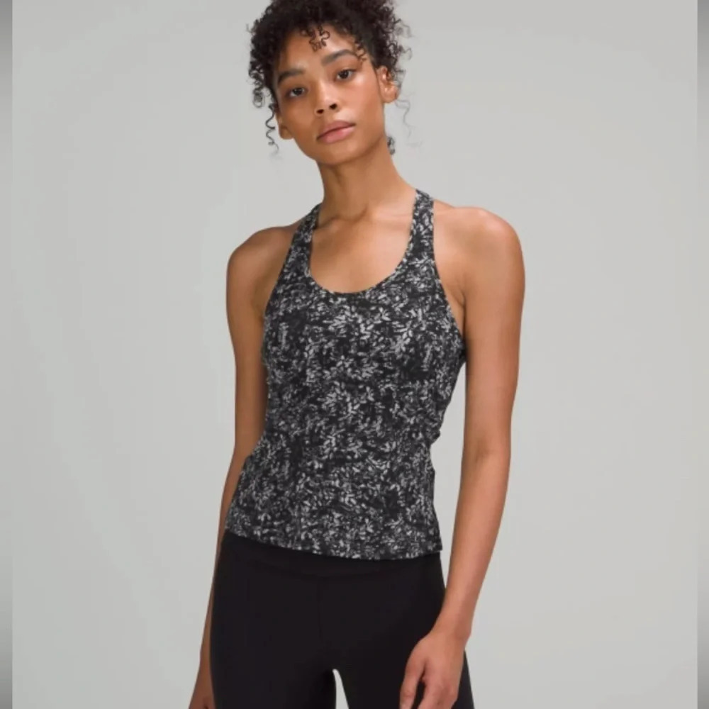 LULULEMON Cool Racerback Nulu Crop Tank Size 0